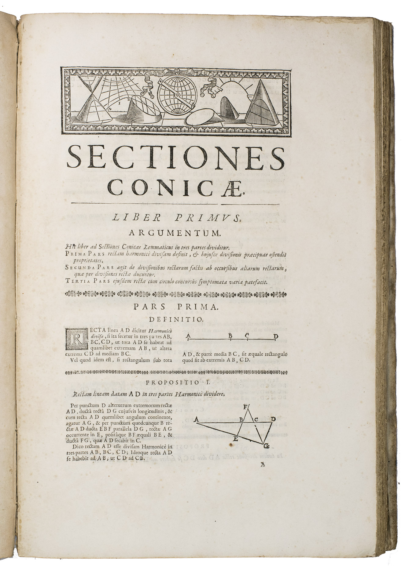 LA HIRE, Philippe de. - Sectiones conicae in novem libros distributae, ...Paris, Etienne Michallet, 1685. Large folio (38 x 26 cm). With a charming woodcut headpiece at the beginning of the main text, hundreds of woodcut diagrams in the text. 19th-century boards (ca. 1820?).