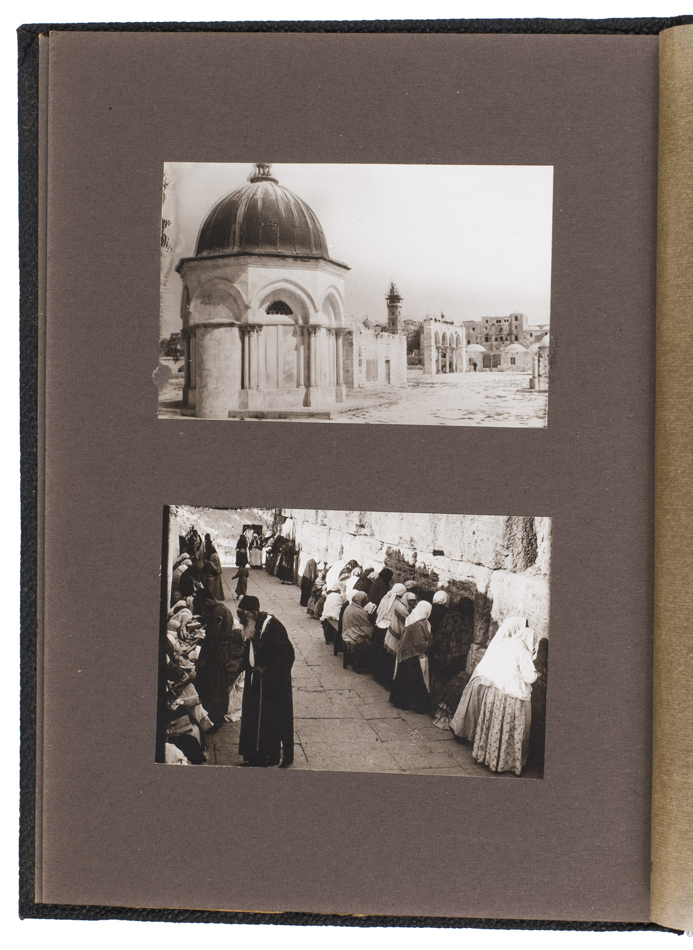 [PHOTOGRAPHY - JERUSALEM]. - [Photo album of Jerusalem].[Jerusalem?, late 19th century]. Ca. 20 x 15 cm. With 20 albumen prints (each ca. 5.5 x 8.5 cm). Later black shark (?) leather.