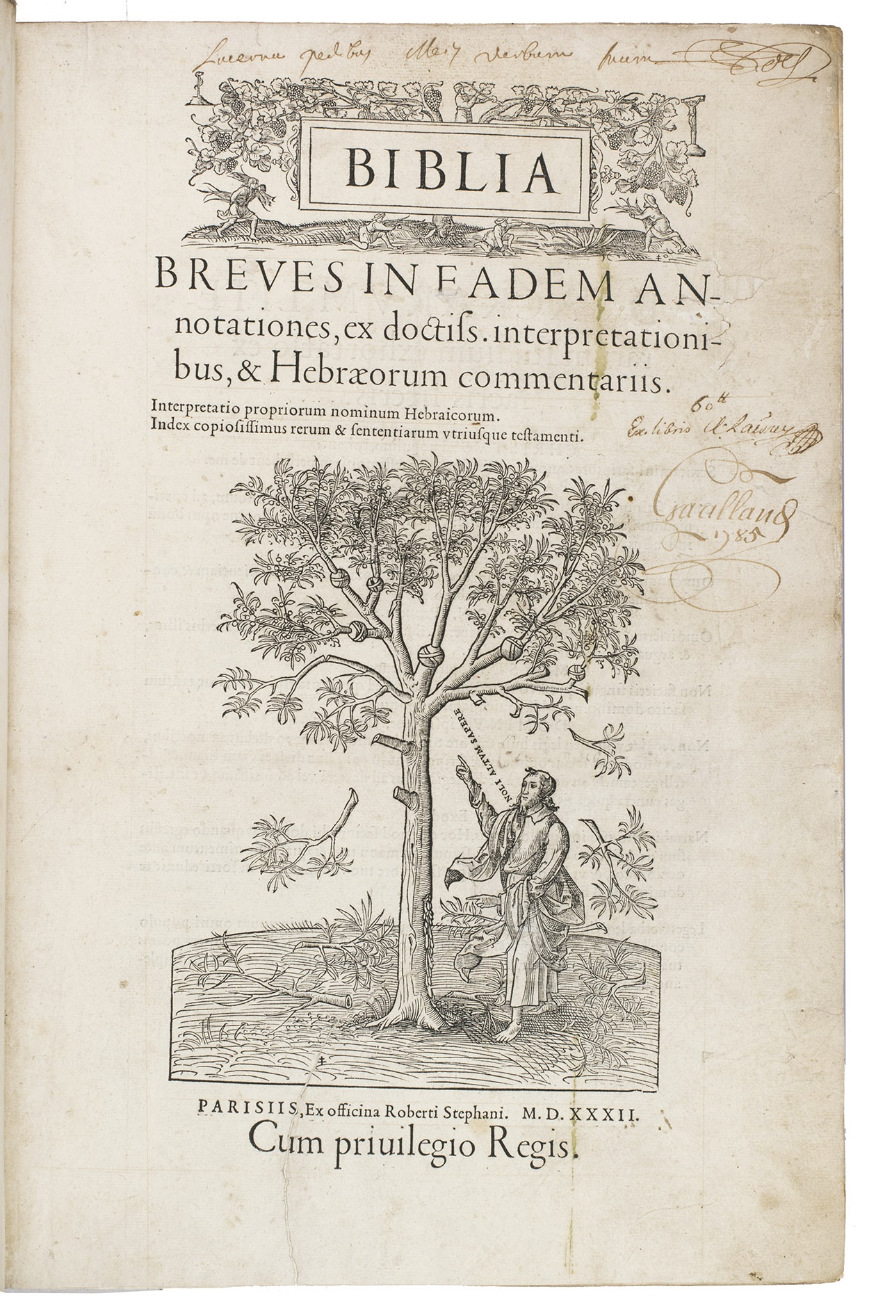 [BIBLE]. ESTIENNE, Robert (editor). - Biblia breves in eadem annotationes, ex doctis ...Including: - Hebraica, Chaldaea, Graecque & Latina nomina virorum ...- Index rerum et sentiarum quae in Veteris & novi testamenti libris continentur.Paris, Roberti Stephani [= Robert Estienne], 1532. 4 parts in 1 volume. Folio. With Estienne's large olive-tree device on the general title page and the divisional titles of parts 3 (interpretatio) and 4 (index) page, a woodcut decorative border around the word 