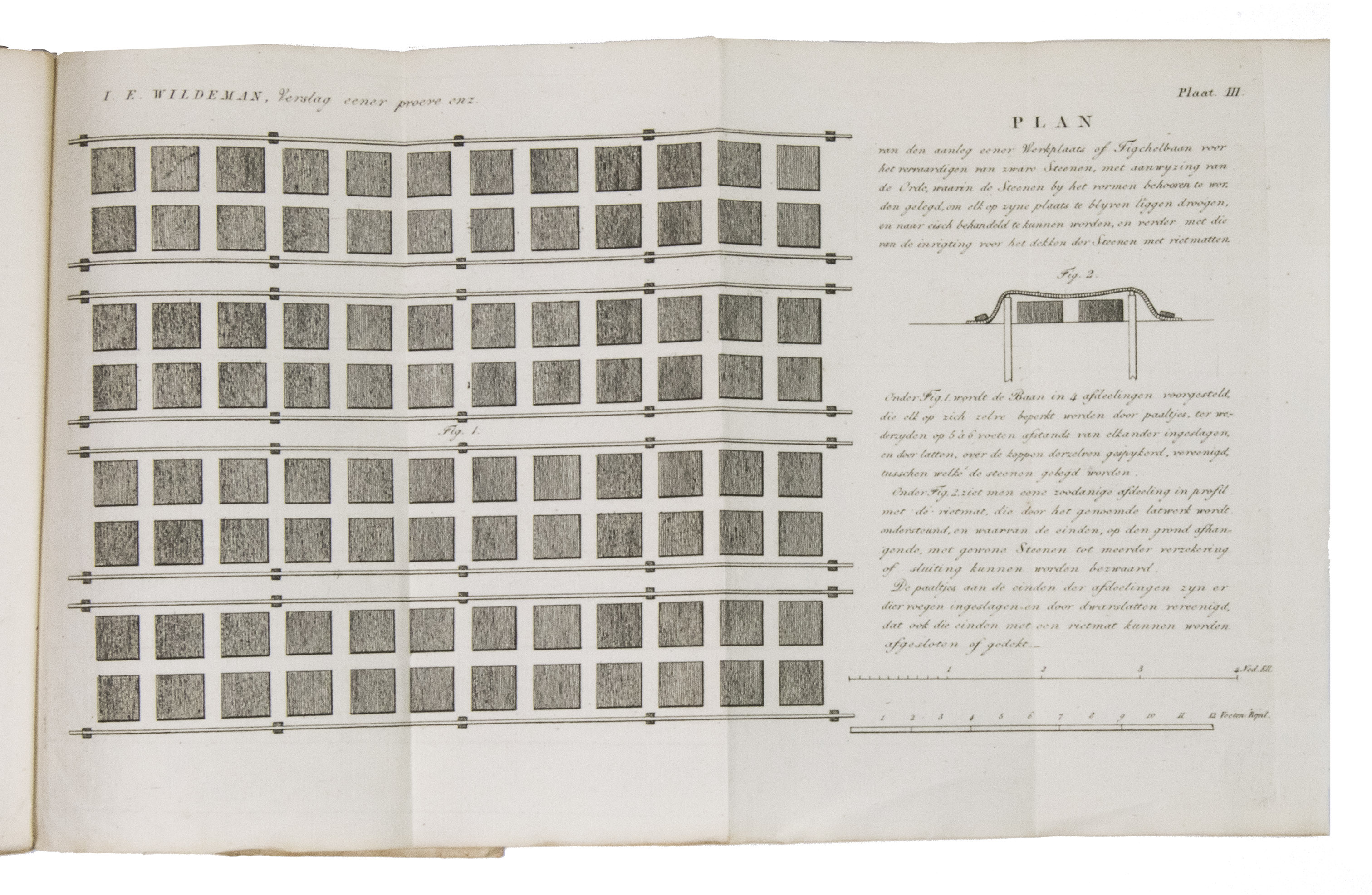WILDEMAN, Jan Ernst. - Verslag eener proeve van het vormen, bakken en gebruiken van zware tigchelsteenen, voor het maken van steenglooijingen, of tot dekking der glooijingen van dijken.Amsterdam, Pieper en Ipenbuur, 1825. 8vo. With 3 large, folding engraved plates. Contemporary red sprinkled boards.