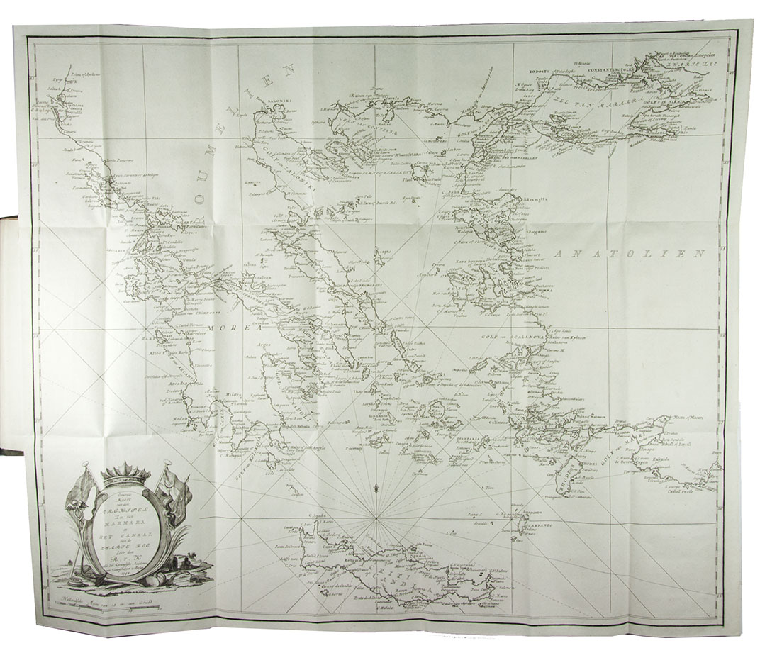 [KINSBERGEN, Jan Hendrik van]. - Beschryvinge van den archipel, tot nut van den krygsman, zeevaarenden en handeldryvenden.Amsterdam, 1792. 8vo. With a large folding engraved sea chart (57.5 x 68.5 cm). Publisher's original flexible boards covered with blue paper, with the title and decoration printed letterpress on the spine.