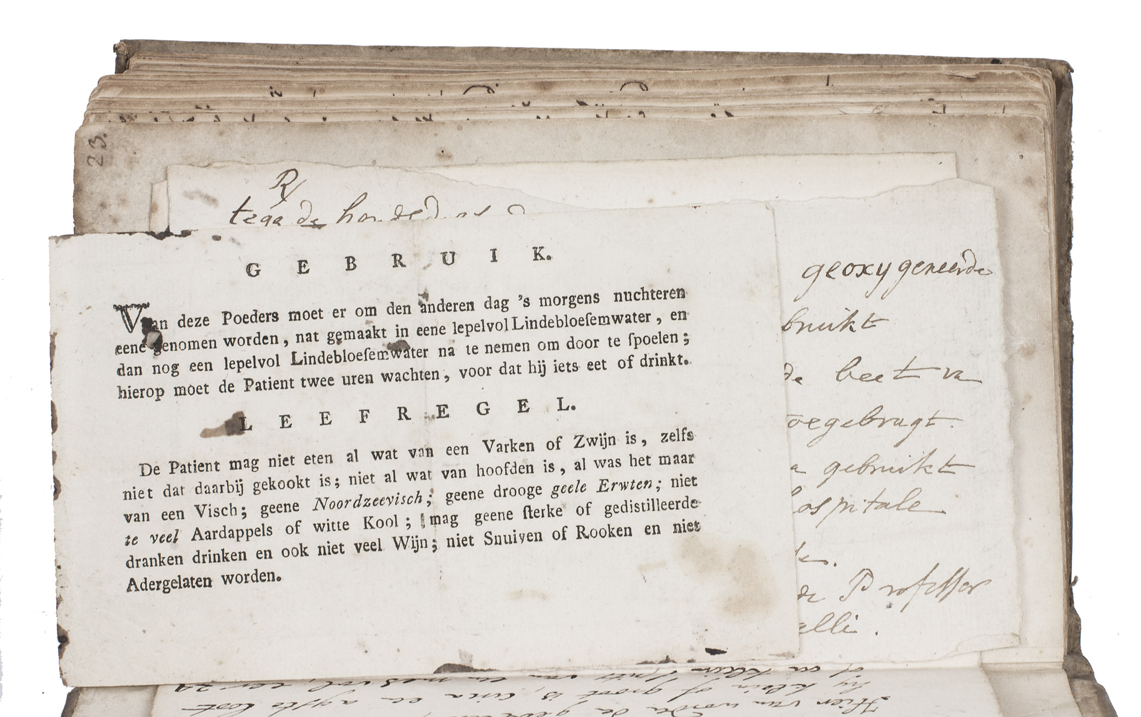 [MEDICINE - RECIPES]. - Recepten boek.[The Netherlands], album [ca. 1700], written [ca. 1720] to 1758 or possibly later. Large agenda 8vo (20.5 x 12 cm). Manuscript in dark brown ink on laid paper, with 1 printed and 10 manuscript slips with recipes loosely inserted (late 18th & early 19th centuries). Recased ca. 1720 in its own original ca. 1700 blind-tooled parchment, with a large centrepiece on each board.